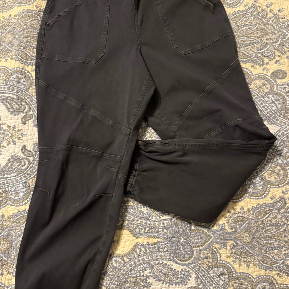 Spanx Stretch Twill Jogger.  Dark Gray. Only worn a couple of times.